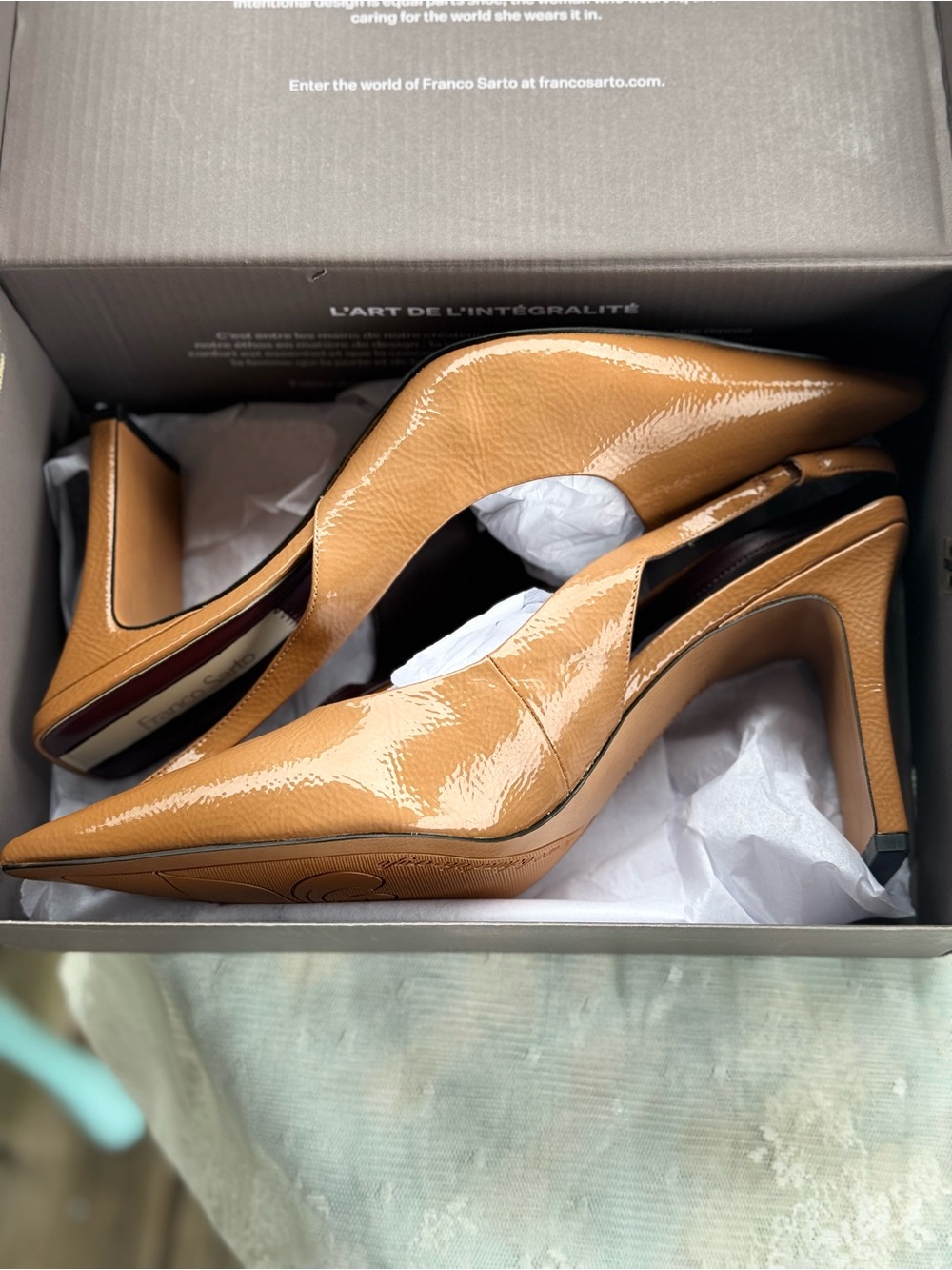 Franco Sarto Averie Patent Leather Camel toffee Slingback Pumps NIB Size 10 - Picture 3 of 11